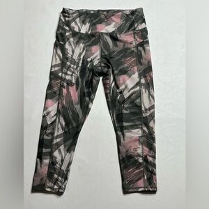 Gaiam | High Rise Side Pocket Capri Leggings